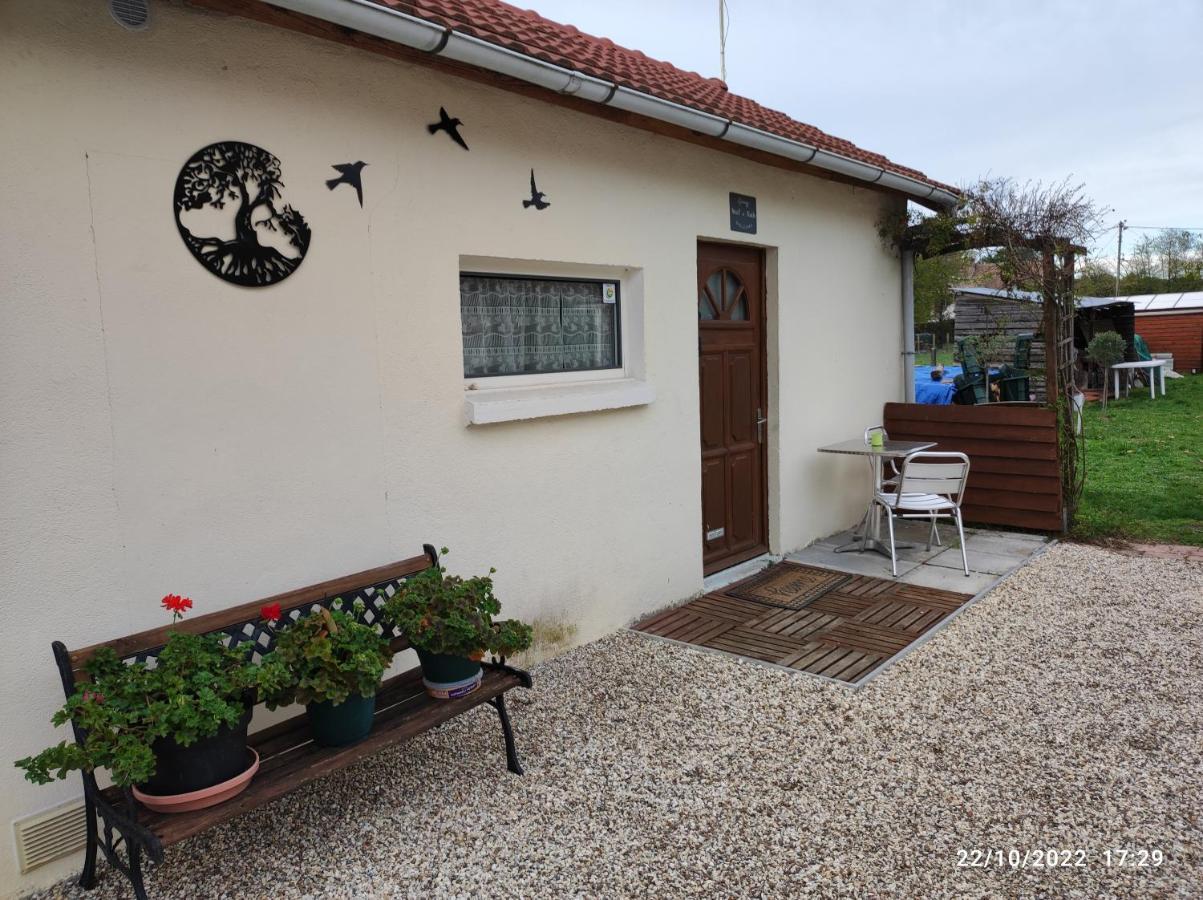 Gasthaus Tranquillite & Independance Au Coeur De La Sologne Lamotte-Beuvron Exterior foto